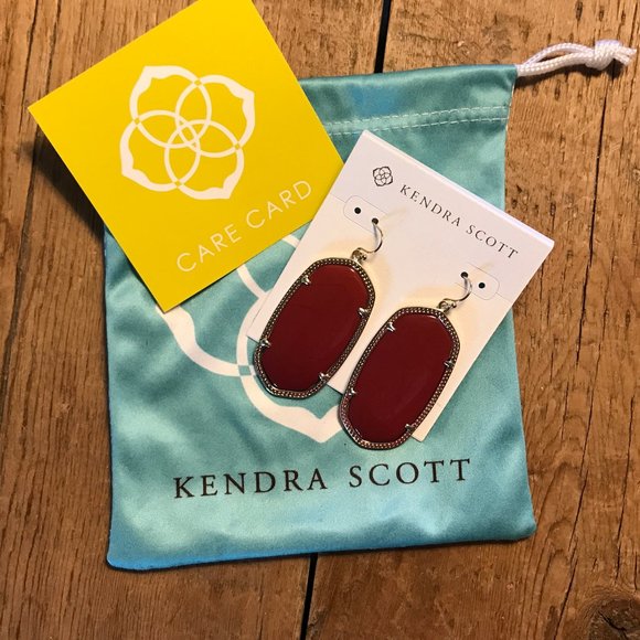 Kendra Scott Jewelry - Kendra Scott Danielle